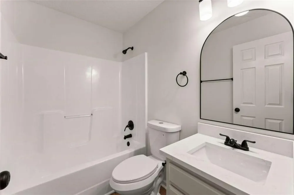 683 Ash Wood Lane Cleveland, GA 30528