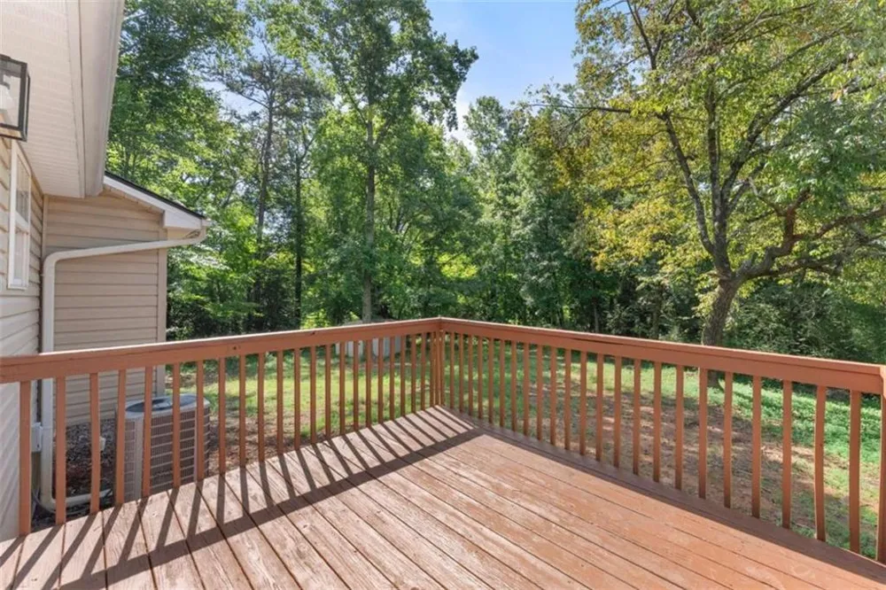 683 Ash Wood Lane Cleveland, GA 30528