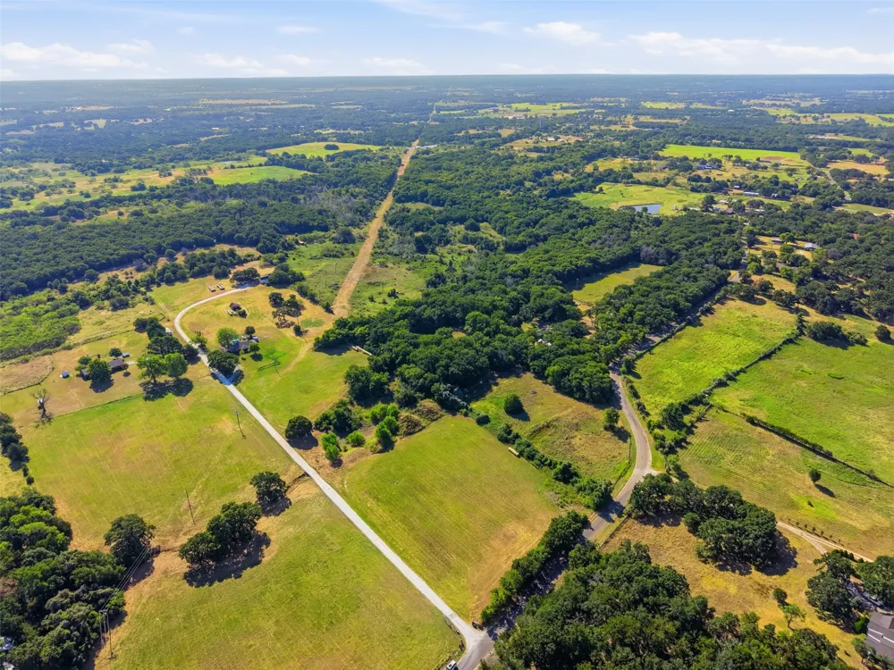 1141 County Road 426 Cleburne, TX 76031