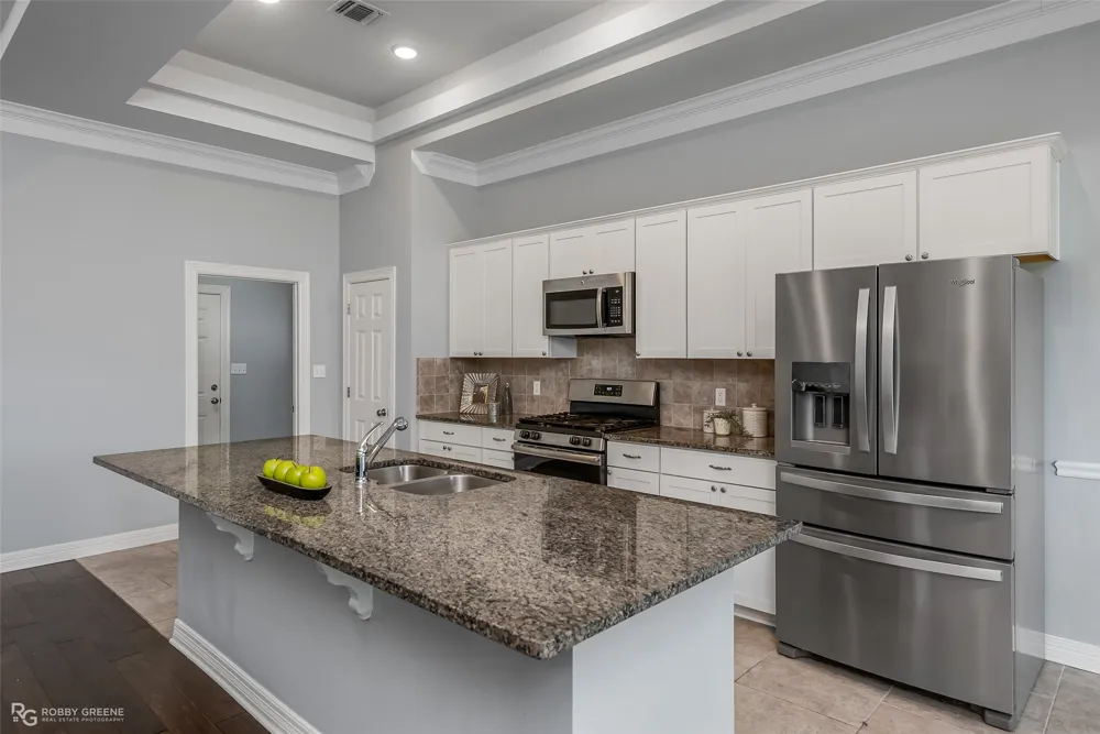 617 Labarre Lane Bossier City, LA 71111