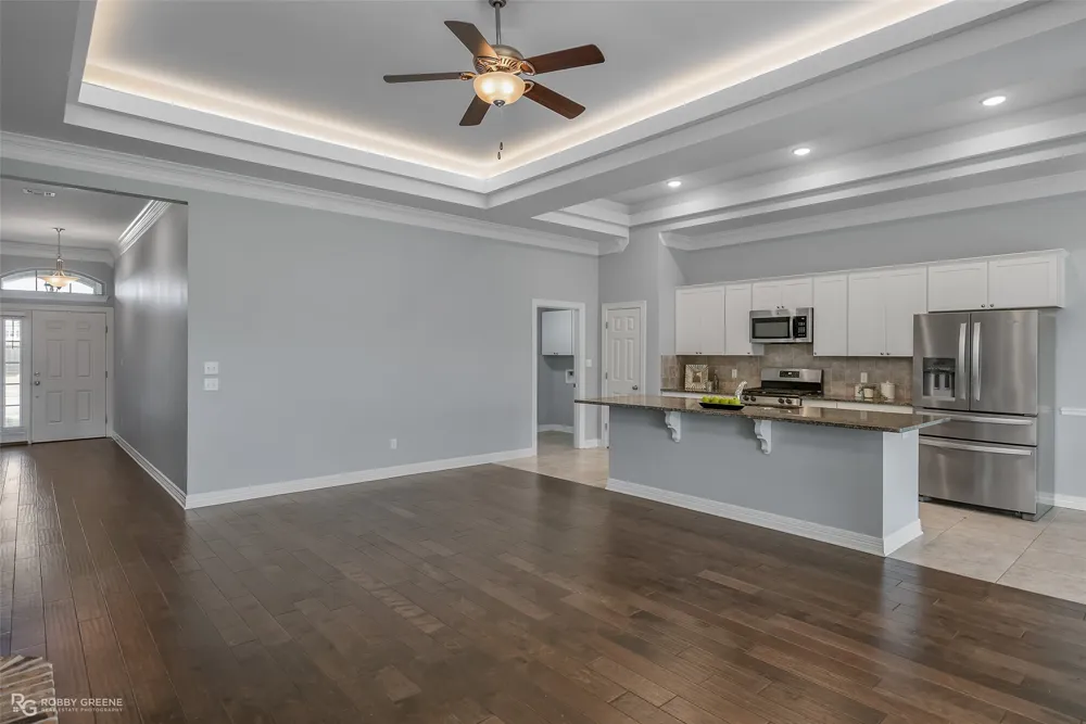 617 Labarre Lane Bossier City, LA 71111