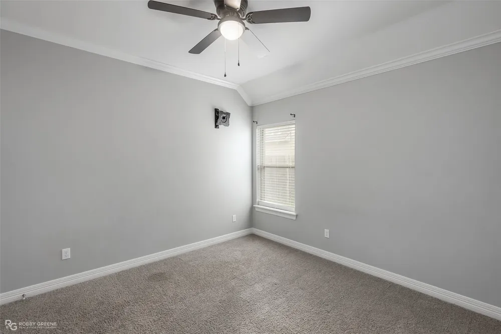 617 Labarre Lane Bossier City, LA 71111