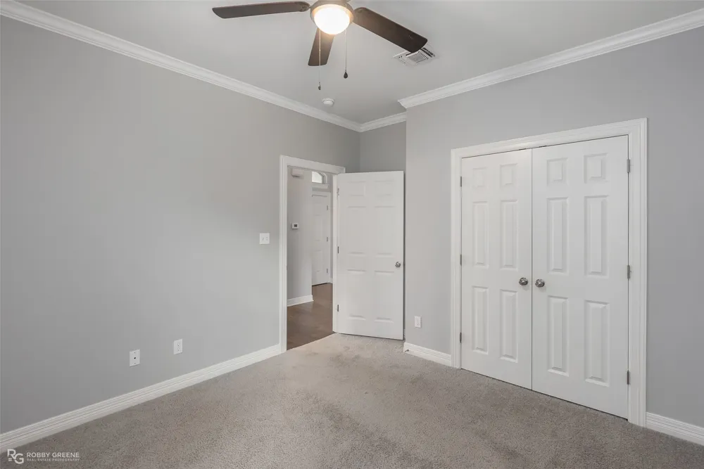 617 Labarre Lane Bossier City, LA 71111