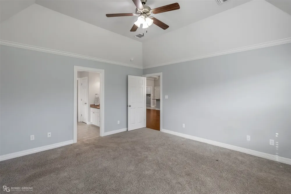 617 Labarre Lane Bossier City, LA 71111