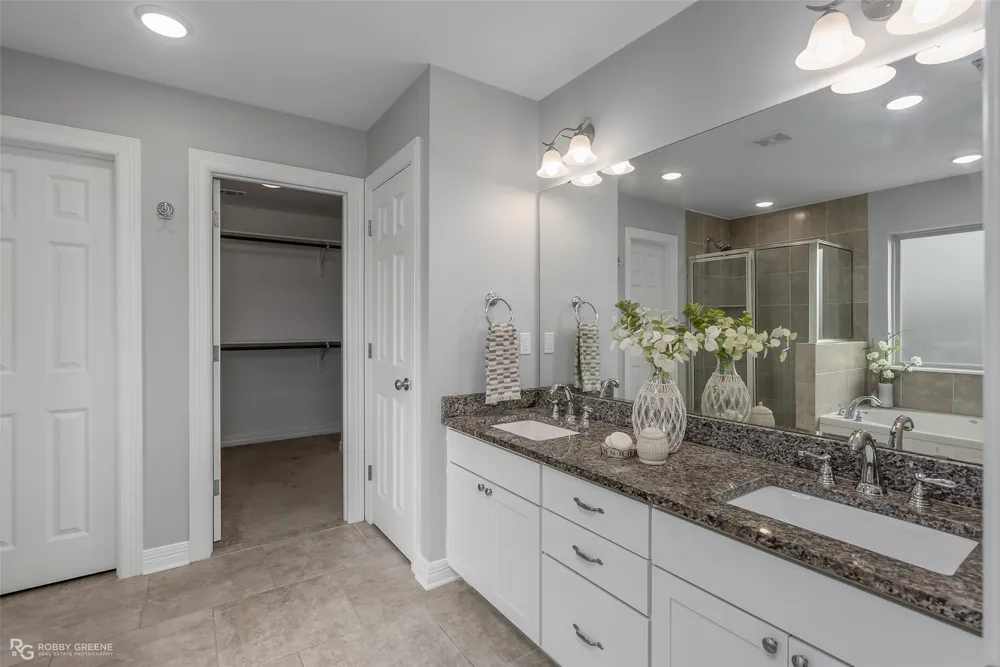 617 Labarre Lane Bossier City, LA 71111