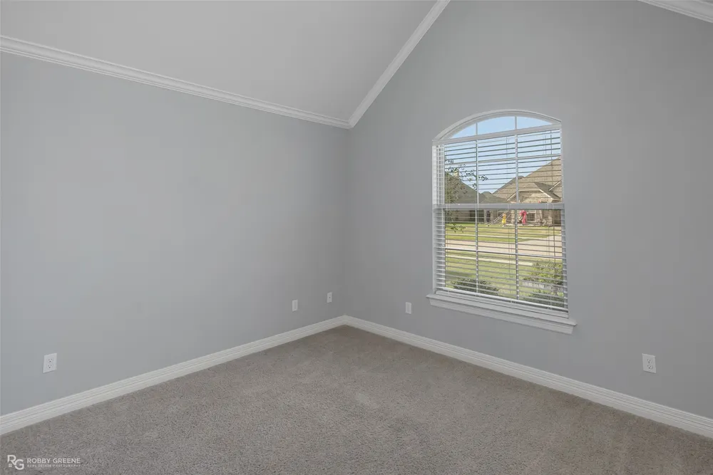 617 Labarre Lane Bossier City, LA 71111