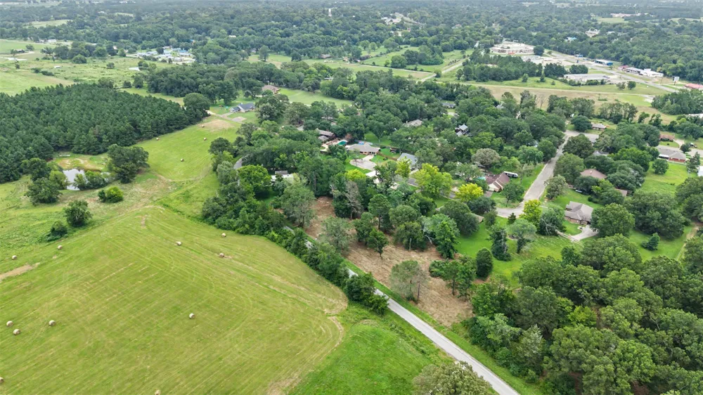 Hazelwood Dr Naples, TX 75568