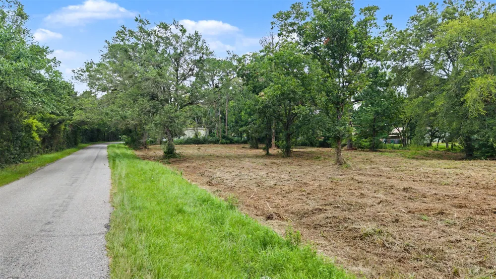 Hazelwood Dr Naples, TX 75568