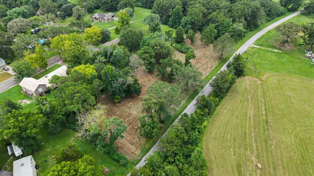 Hazelwood Dr Naples, TX 75568