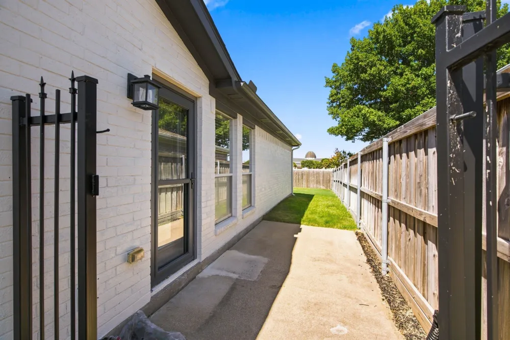 2063 Palomino Trail Keller, TX 76248
