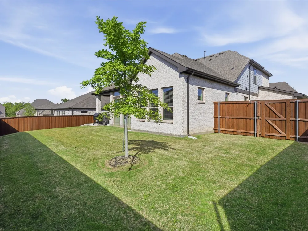 603 Crystal View Drive Mansfield, TX 76063