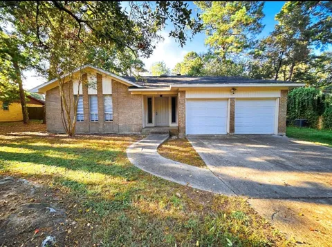 132 Red Oak Ln