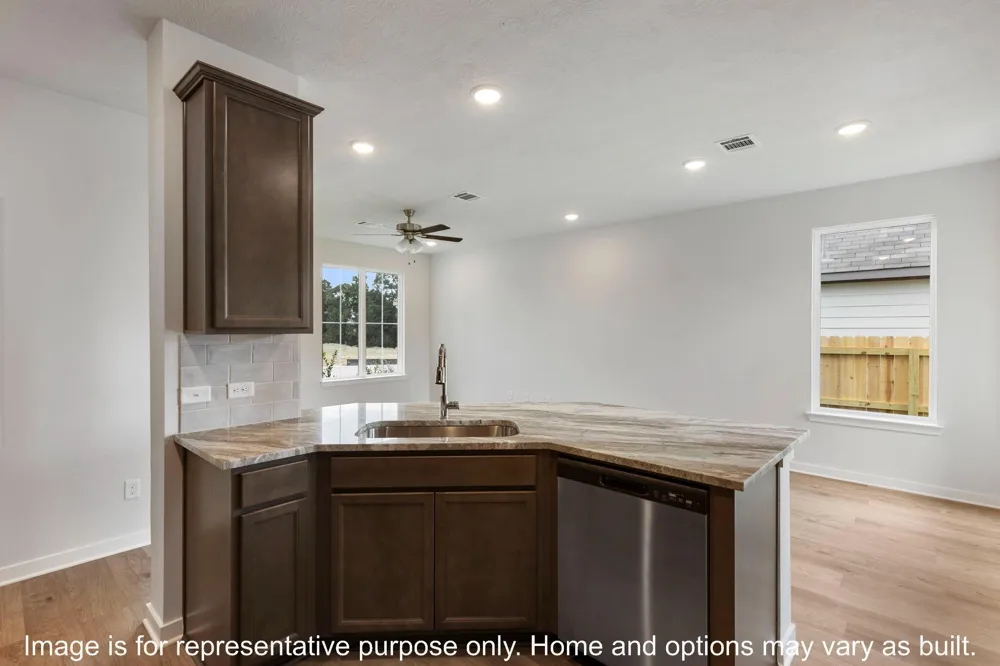 405 Rockbridge Drive Huntsville, TX 77340