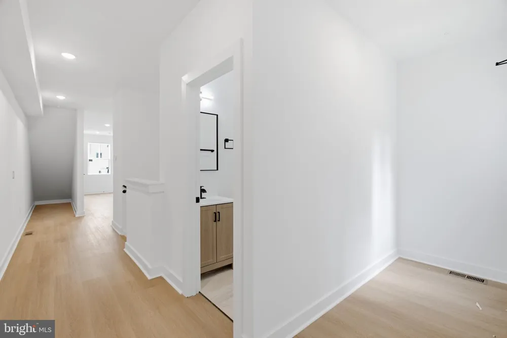 2251 12TH STREET #1 Philadelphia, PA 19133