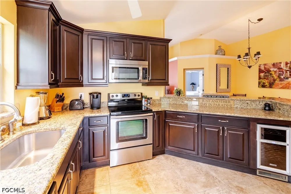 Fieldstone Boulevard #404 Naples, FL 34109