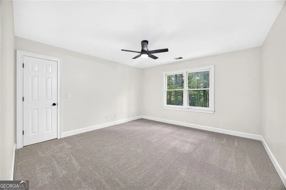 1211 Bridgewater WALK Snellville, GA 30078