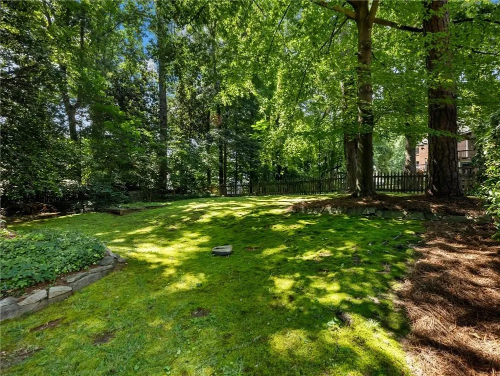 2348 Logan Circle NE Brookhaven, GA 30319