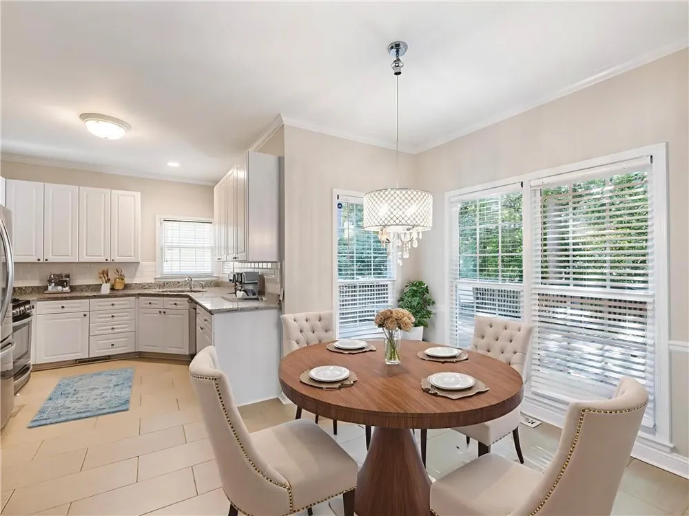 2348 Logan Circle NE Brookhaven, GA 30319