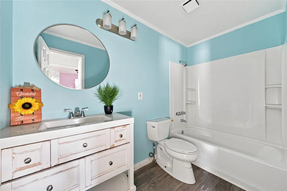 1818 WILLIS LANE Bellmead, TX 76704