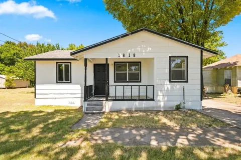 1818 WILLIS LANE