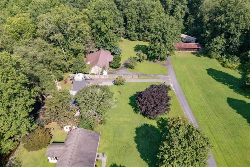 4036 Nowland Road Hiawassee, GA 30546