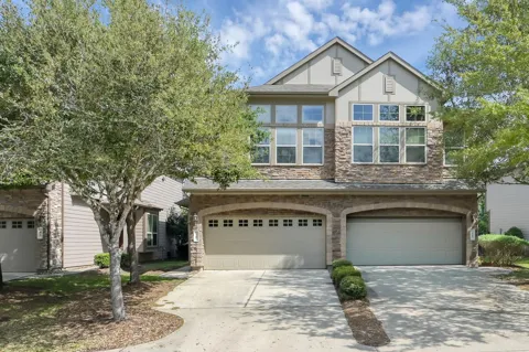 38 Aventura Place Place