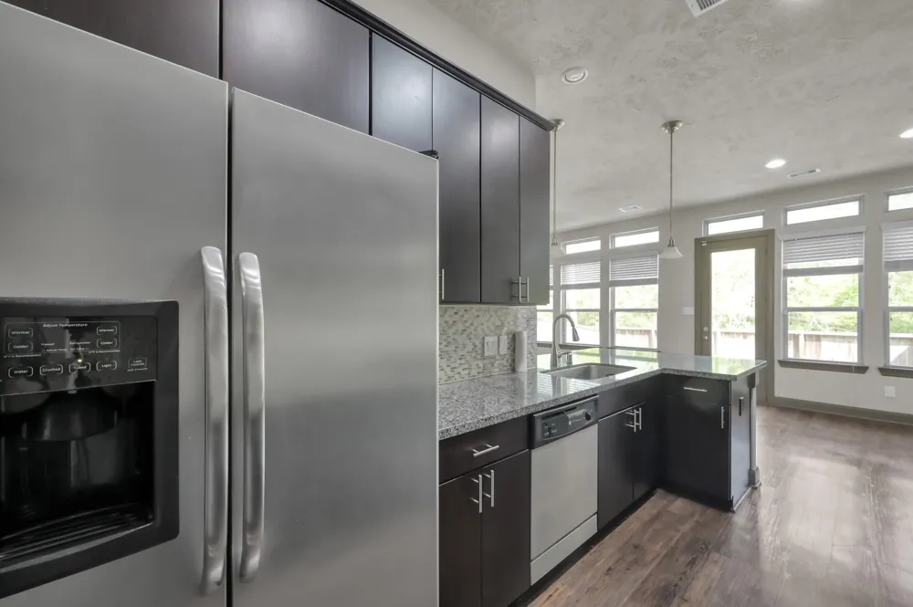 38 Aventura Place Place Spring, TX 77389