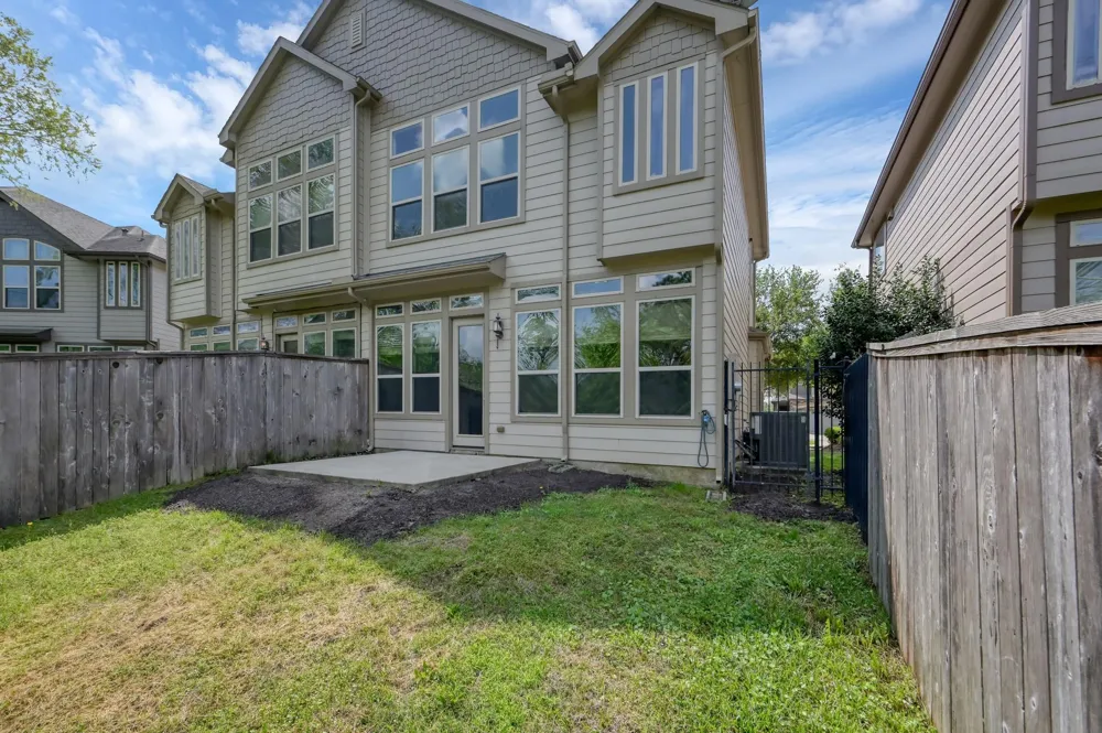 38 Aventura Place Place Spring, TX 77389