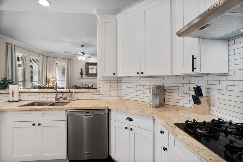 2311 Chasebrook Trail Trail W Kingwood, TX 77345