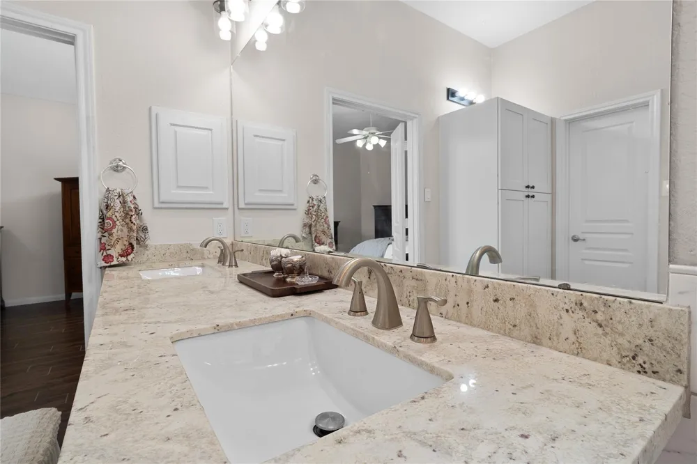 2311 Chasebrook Trail Trail W Kingwood, TX 77345
