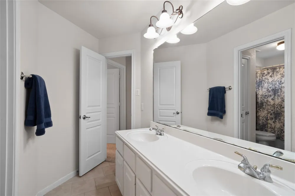 2311 Chasebrook Trail Trail W Kingwood, TX 77345