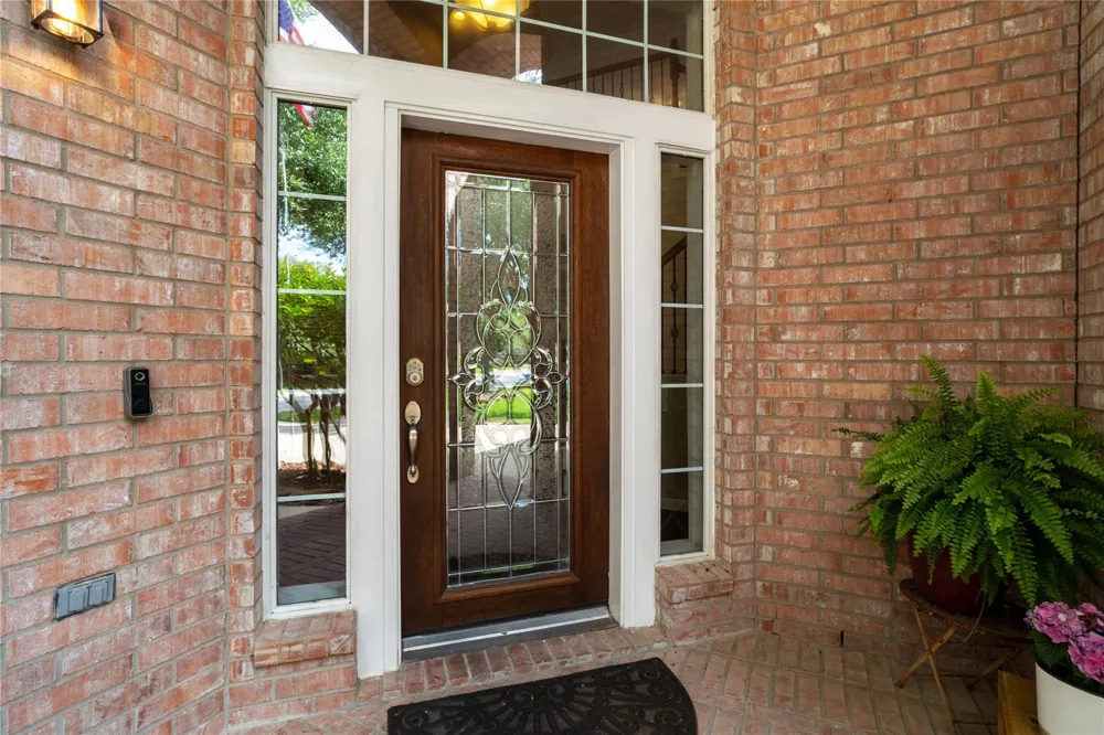 2311 Chasebrook Trail Trail W Kingwood, TX 77345
