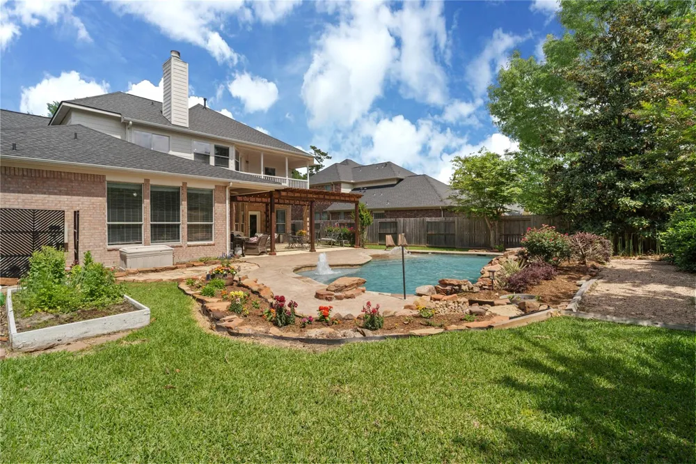 2311 Chasebrook Trail Trail W Kingwood, TX 77345