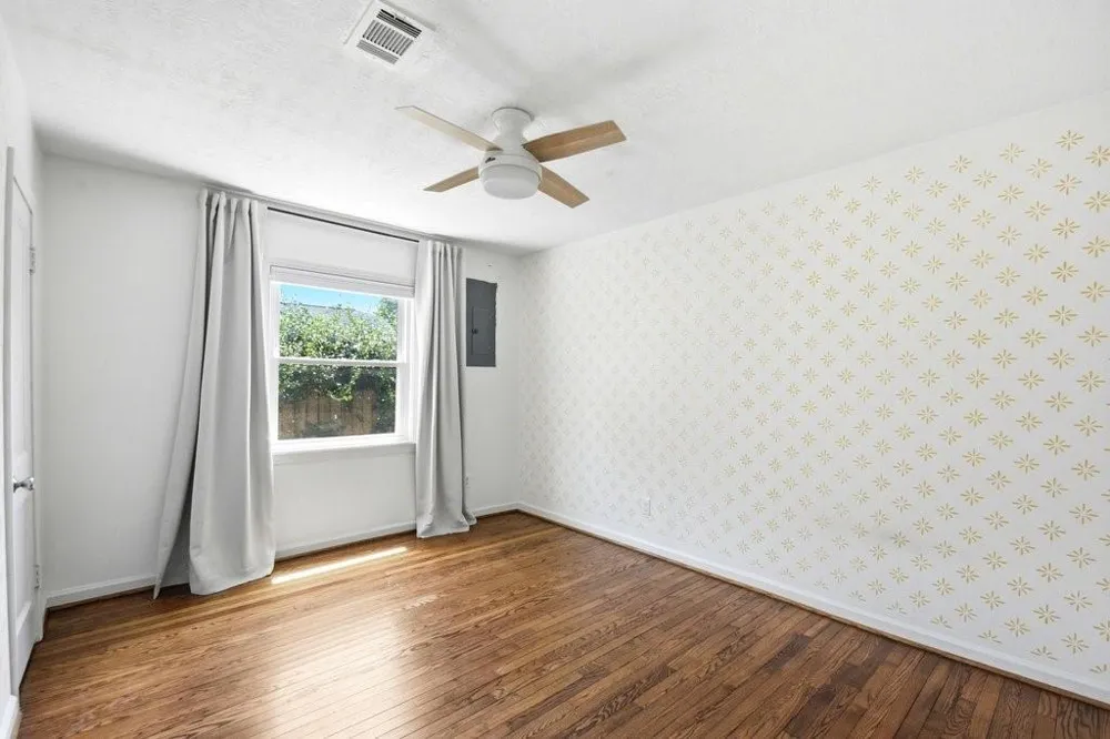 4227 Apollo Street Houston, TX 77018