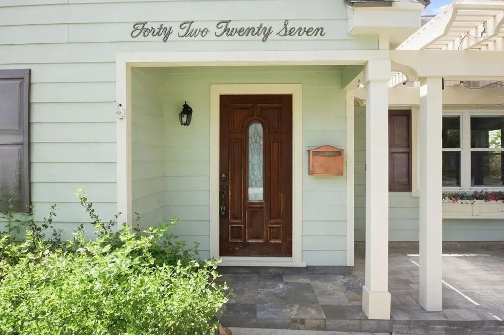 4227 Apollo Street Houston, TX 77018