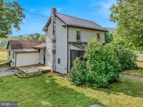 74 BAYBERRY LANE
