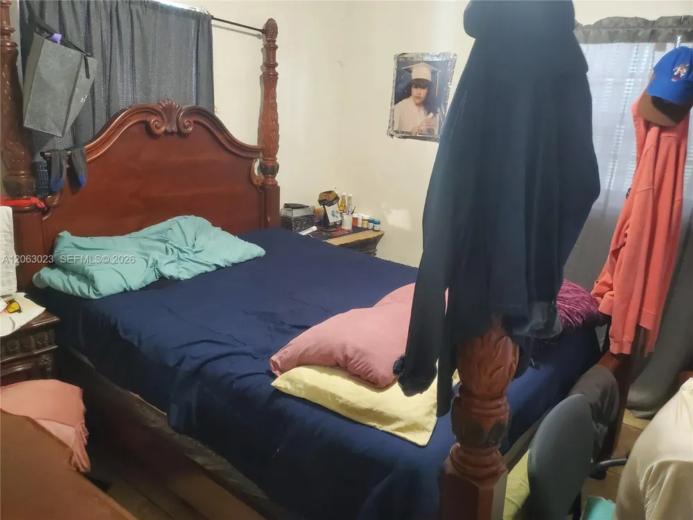 1341 NW 132 ST Miami, FL 33167
