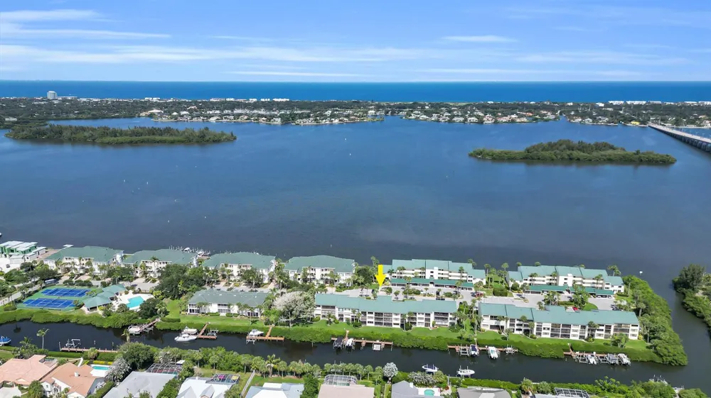 1845 Tarpon Lane #G304 Vero Beach, FL 32960