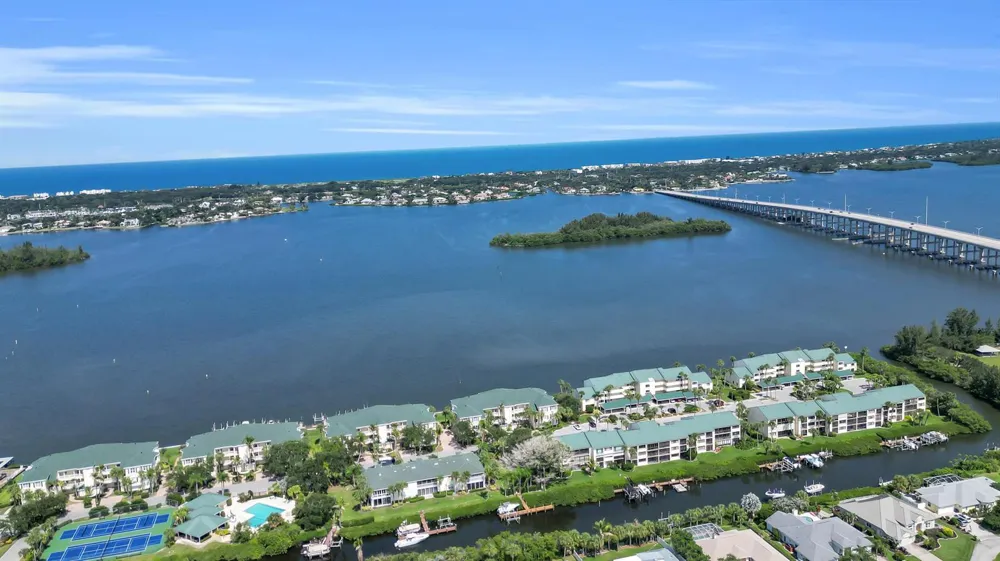 1845 Tarpon Lane #G304 Vero Beach, FL 32960