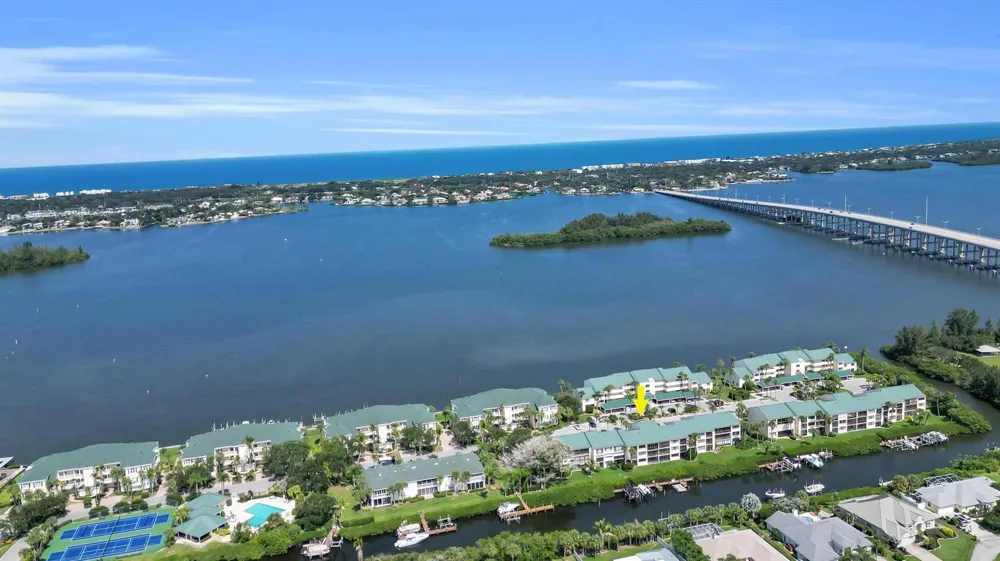 1845 Tarpon Lane #G304 Vero Beach, FL 32960