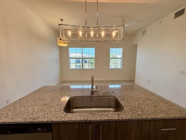 225 S Latitude Circle #Unit 204 Delray Beach, FL 33483
