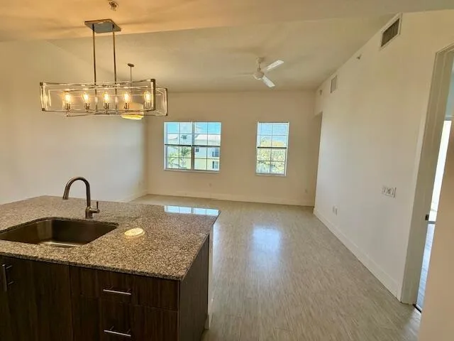 225 S Latitude Circle #Unit 204 Delray Beach, FL 33483
