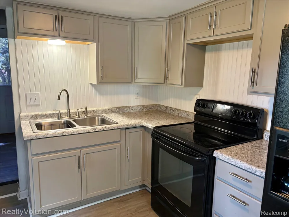 430 Corneil Road Imlay Township, MI 48444