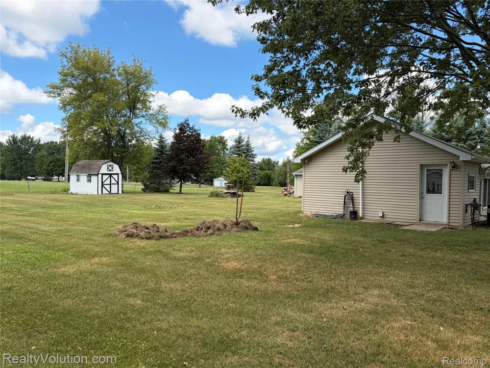 430 Corneil Road Imlay Township, MI 48444