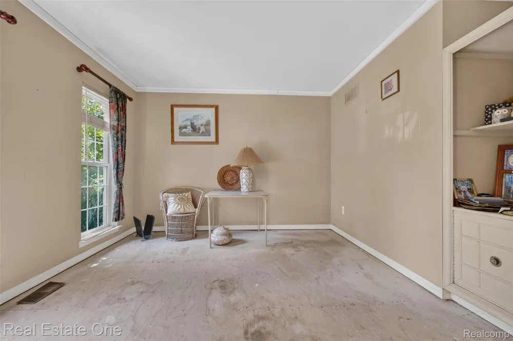 510 Boulder Lake Drive Oxford Charter Township, MI 48371