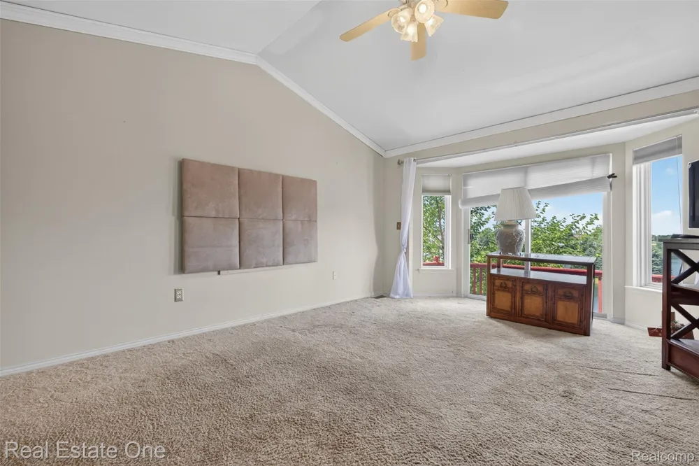 510 Boulder Lake Drive Oxford Charter Township, MI 48371