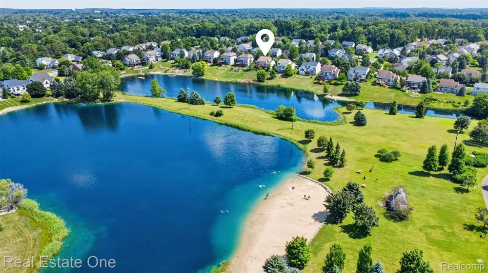 510 Boulder Lake Drive Oxford Charter Township, MI 48371