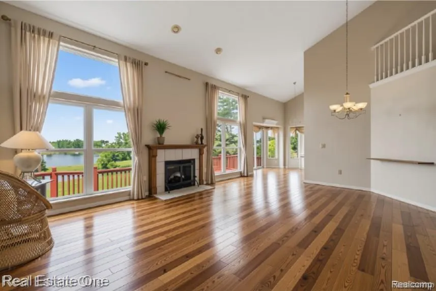 510 Boulder Lake Drive Oxford Charter Township, MI 48371