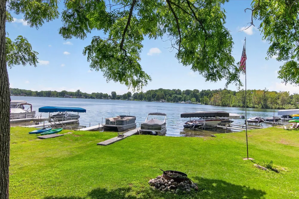 6227 K DRIVE Jefferson Township, MI 49266