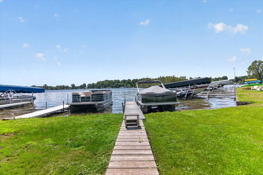 6227 K DRIVE Jefferson Township, MI 49266